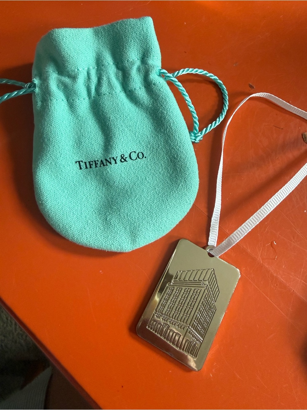 Auth Tiffany & Co. "The Landmark" 727 Fifth Ave New York charm/ornament w/ pouch